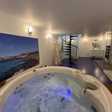 Mieuxqualhotel Jacuzzi Privatif La Parenthese Bordeaux Dış mekan fotoğraf