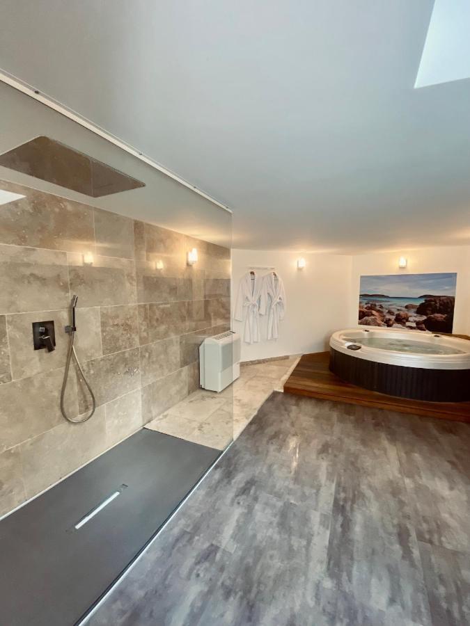 Mieuxqualhotel Jacuzzi Privatif La Parenthese Bordeaux Dış mekan fotoğraf