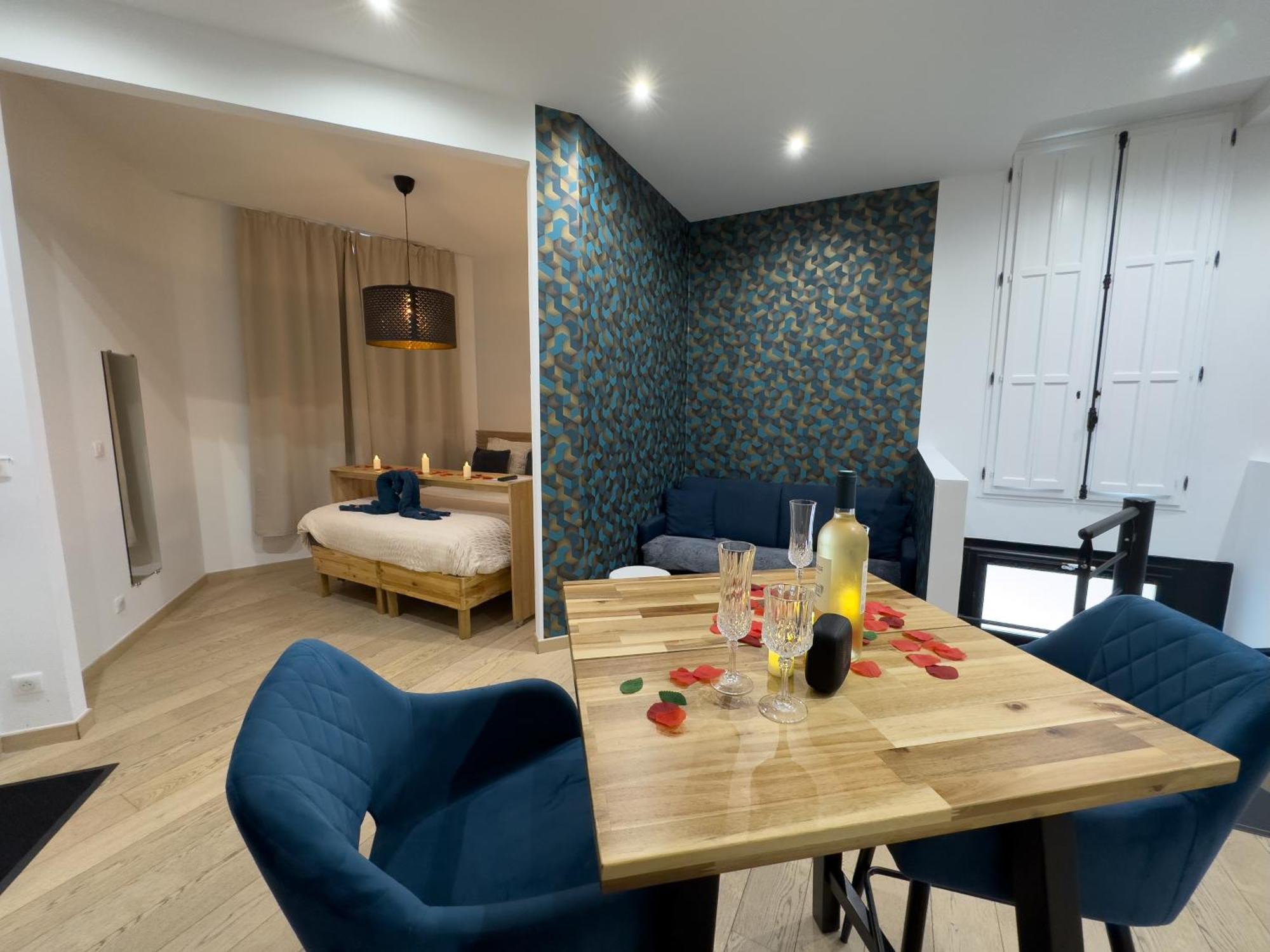 Mieuxqualhotel Jacuzzi Privatif La Parenthese Bordeaux Dış mekan fotoğraf
